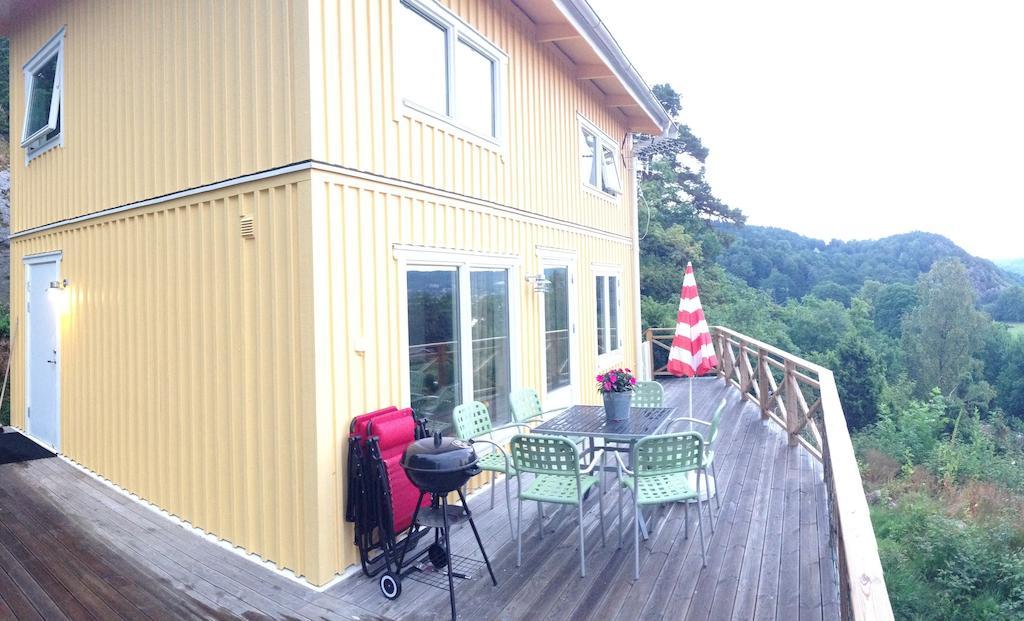 Riddarhuset Villa Ljungskile Exteriör bild
