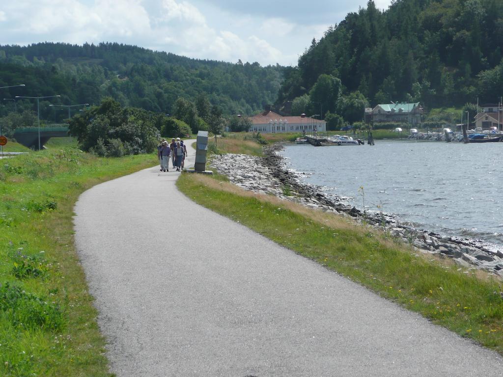 Riddarhuset Villa Ljungskile Exteriör bild
