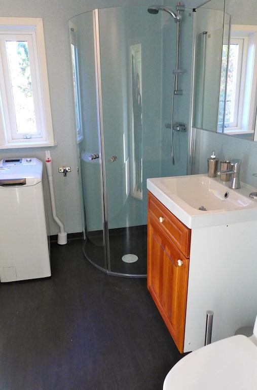 Riddarhuset Villa Ljungskile Exteriör bild